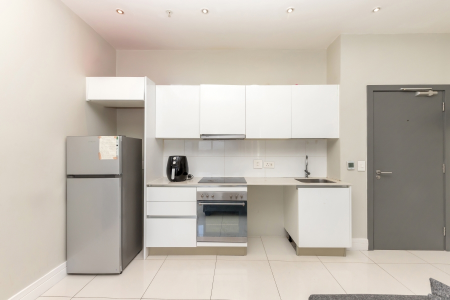 To Let 1 Bedroom Property for Rent in Cape Town City Centre Western Cape
